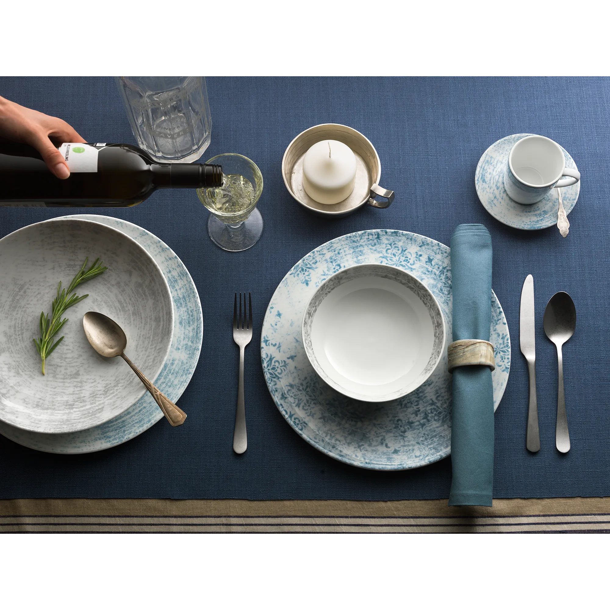 Schoenwald Shabby Chic Tisch Kellner Wein